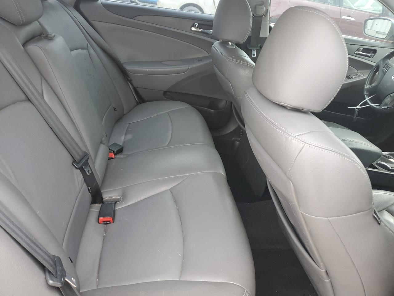 5NPEC4AC9DH691096 2013 Hyundai Sonata Se