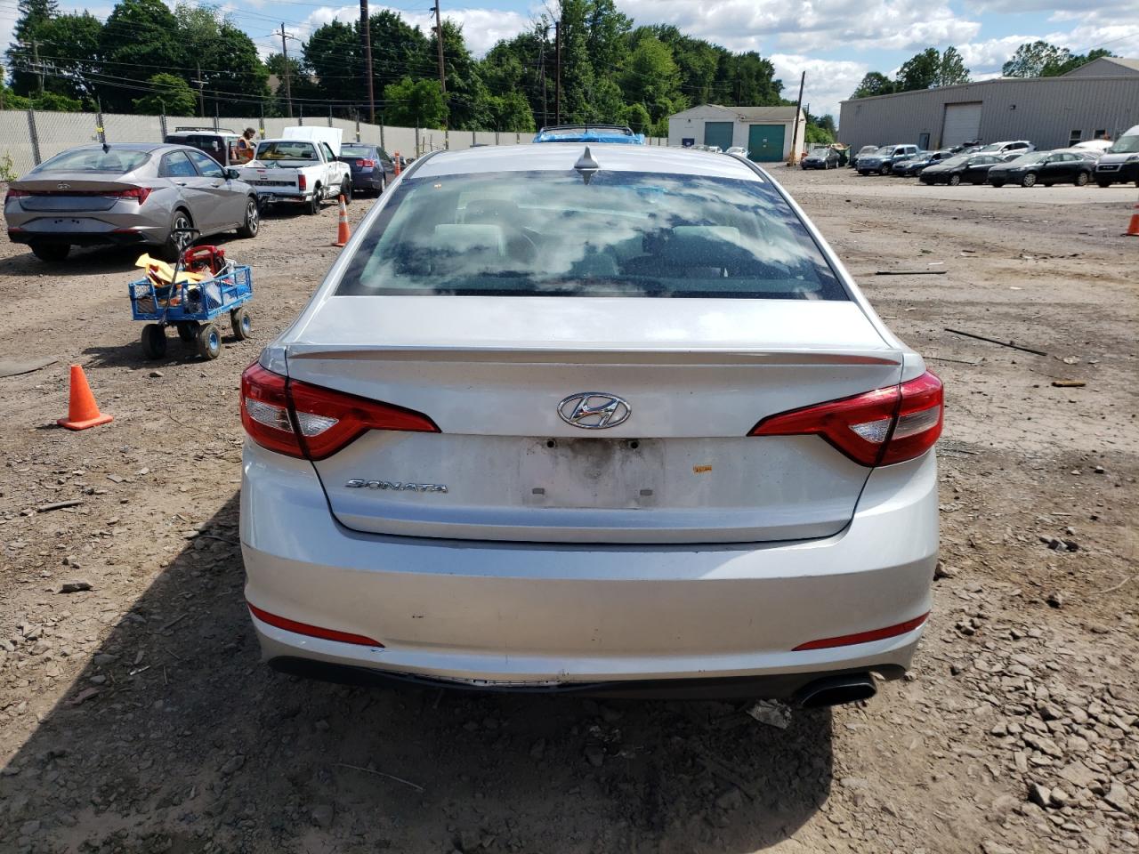 5NPE24AFXHH499639 2017 Hyundai Sonata Se