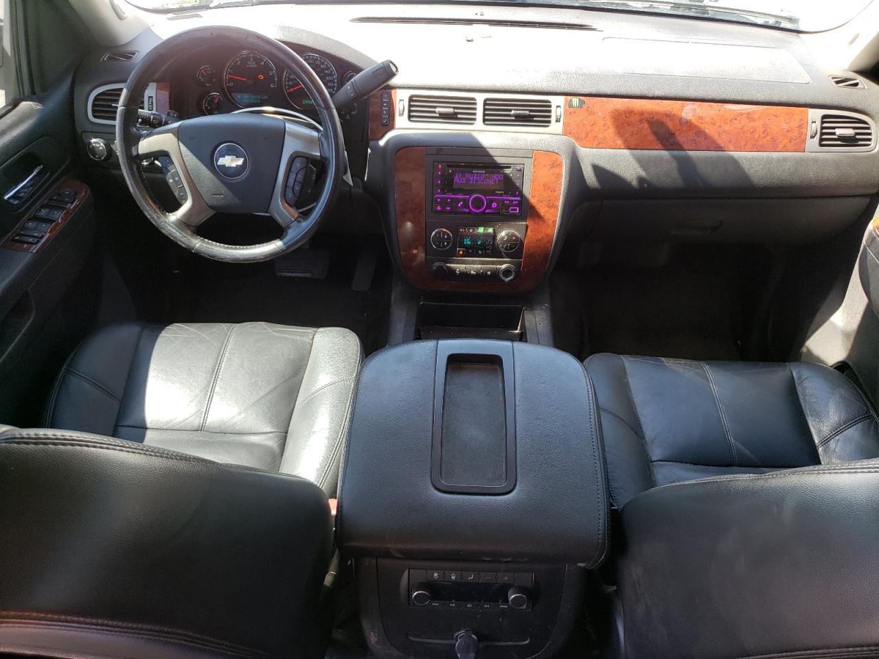 1GNSKBE04BR372857 2011 Chevrolet Tahoe K1500 Lt