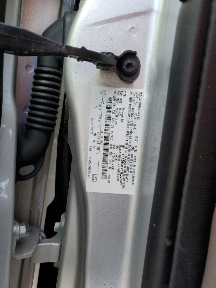 1FADP3F25JL225320 2018 Ford Focus Se