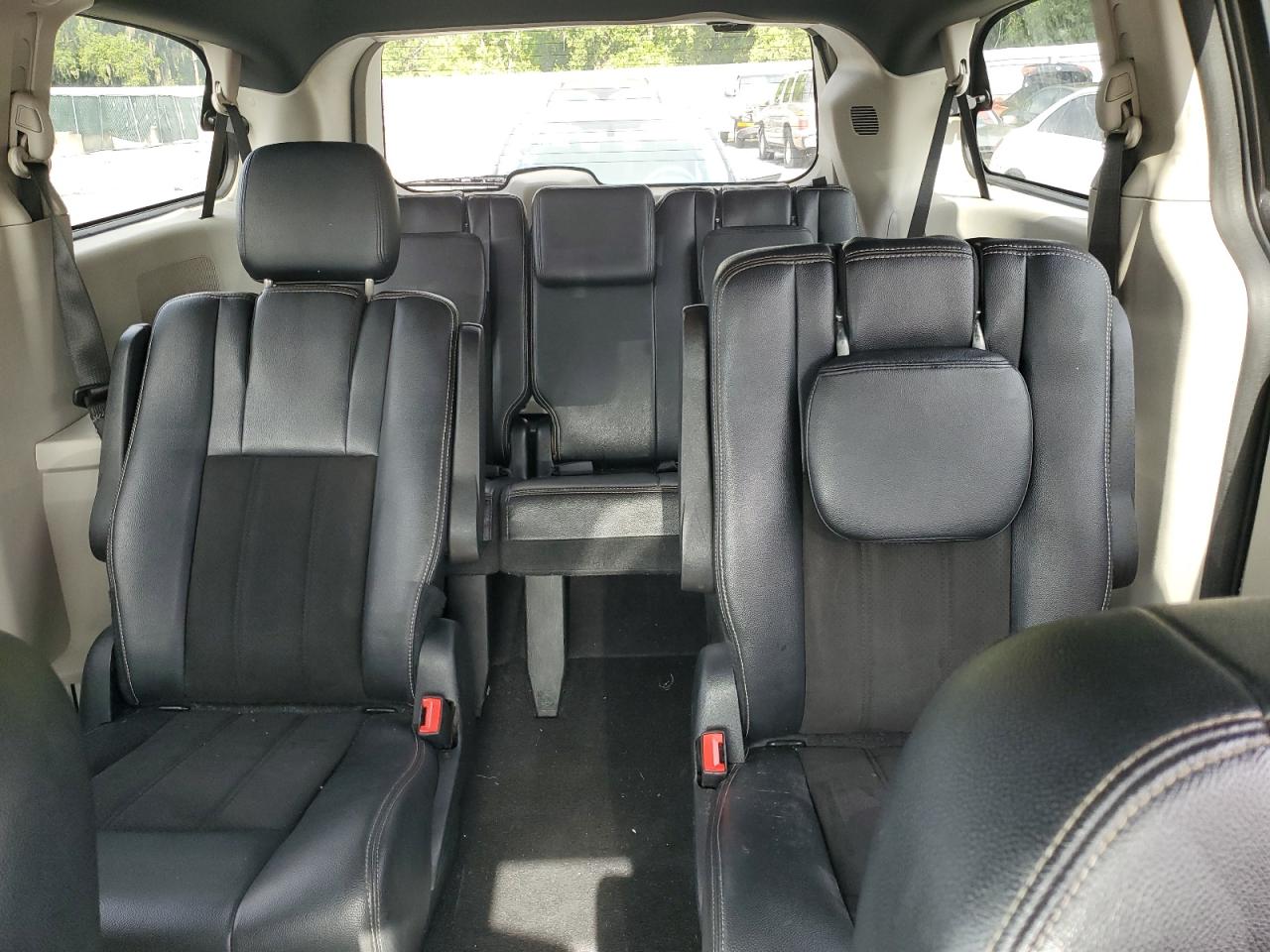 2C4RDGCGXKR544415 2019 Dodge Grand Caravan Sxt