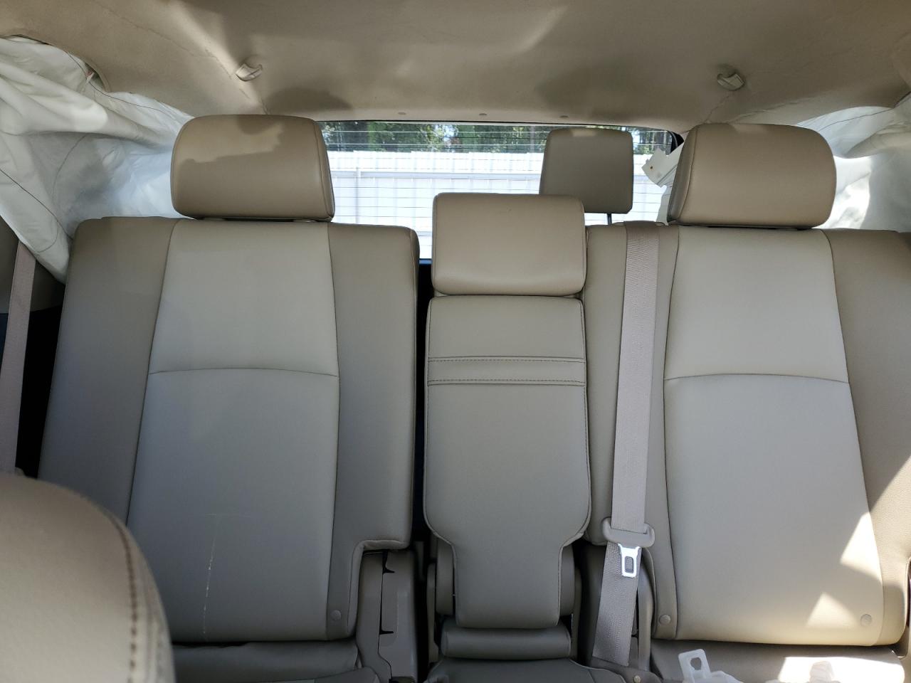 JTEZU5JR4H5164688 2017 Toyota 4Runner Sr5