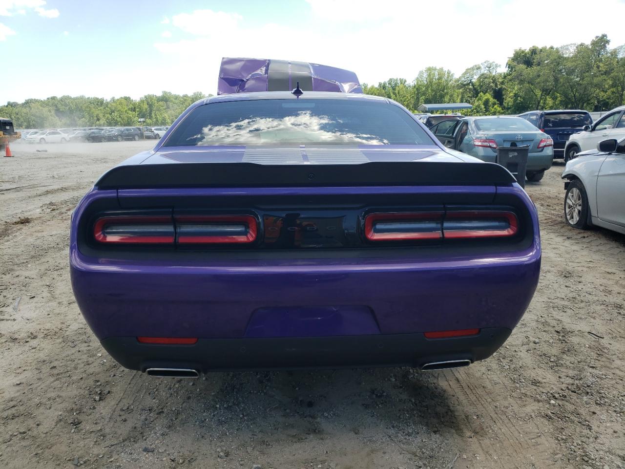2C3CDZAG8PH669810 2023 Dodge Challenger Sxt