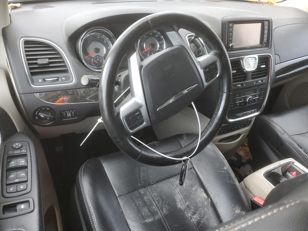 2C4RC1CG1CR117917 2012 Chrysler Town & Country Touring L