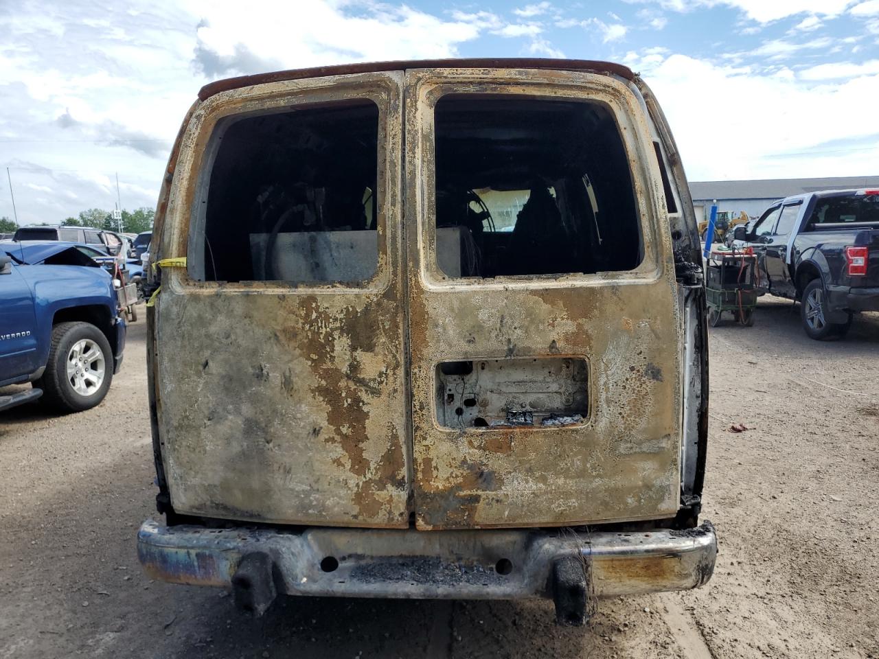 1GTW7AFF9H1343662 2017 GMC Savana G2500