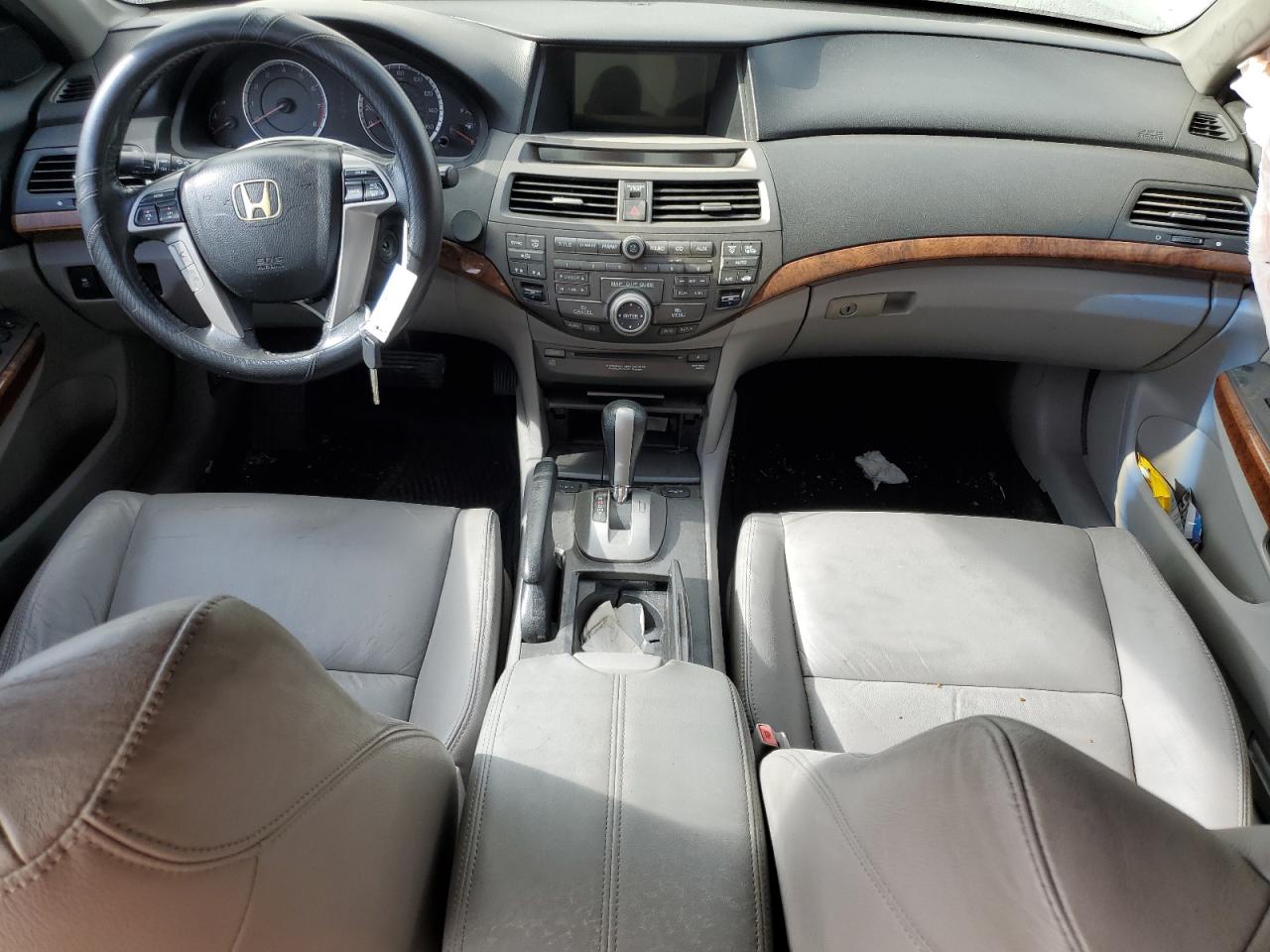 1HGCP3F80BA032288 2011 Honda Accord Exl