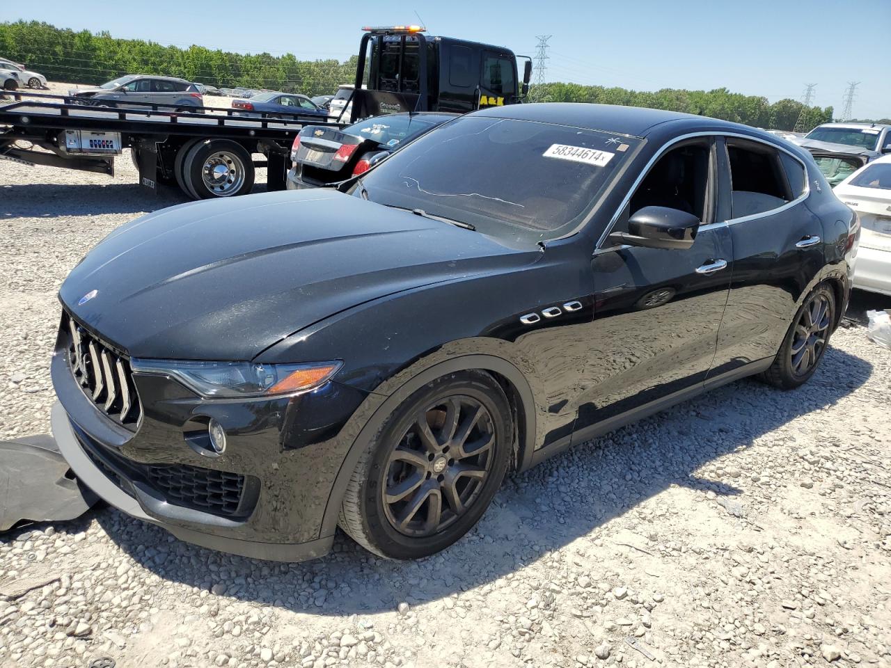 2018 Maserati Levante vin: ZN661XUA8JX301268