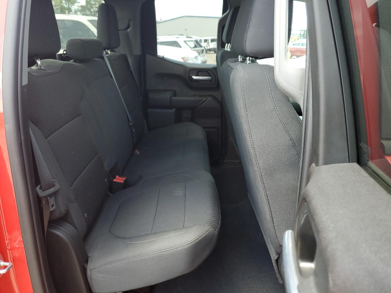 1GCRWBEFXMZ188266 2021 Chevrolet Silverado C1500 Custom