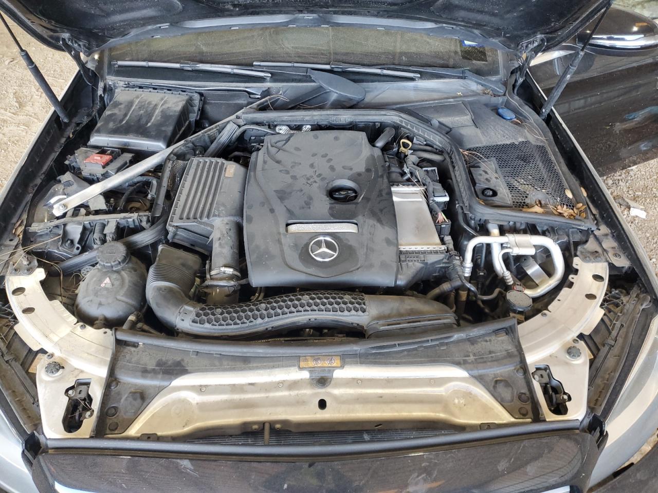 55SWF4JB1JU265379 2018 Mercedes-Benz C 300