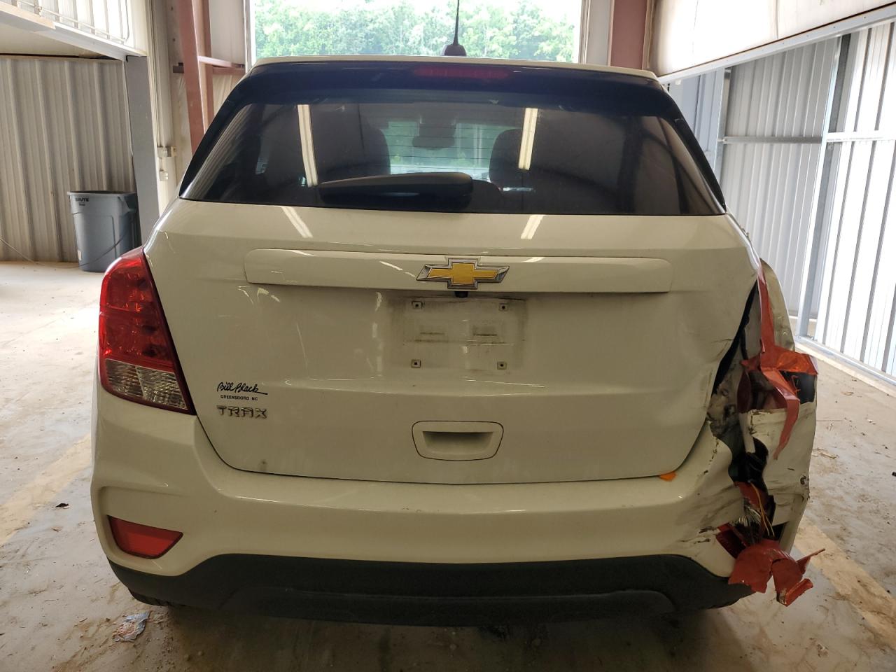 KL7CJKSB6MB349529 2021 Chevrolet Trax Ls