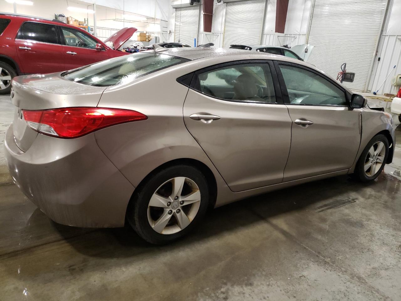 2013 Hyundai Elantra Gls vin: 5NPDH4AE1DH298787