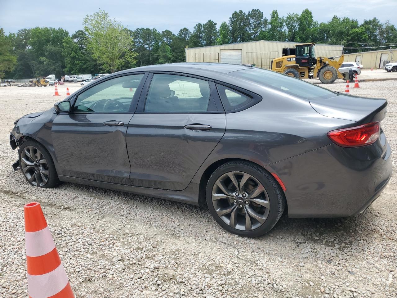 2015 Chrysler 200 S vin: 1C3CCCBG2FN662470