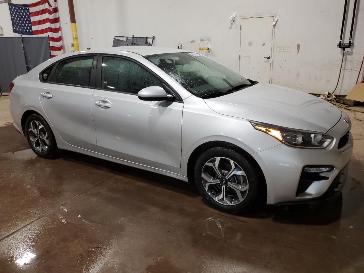 2021 Kia Forte Fe vin: 3KPF24AD0ME334118