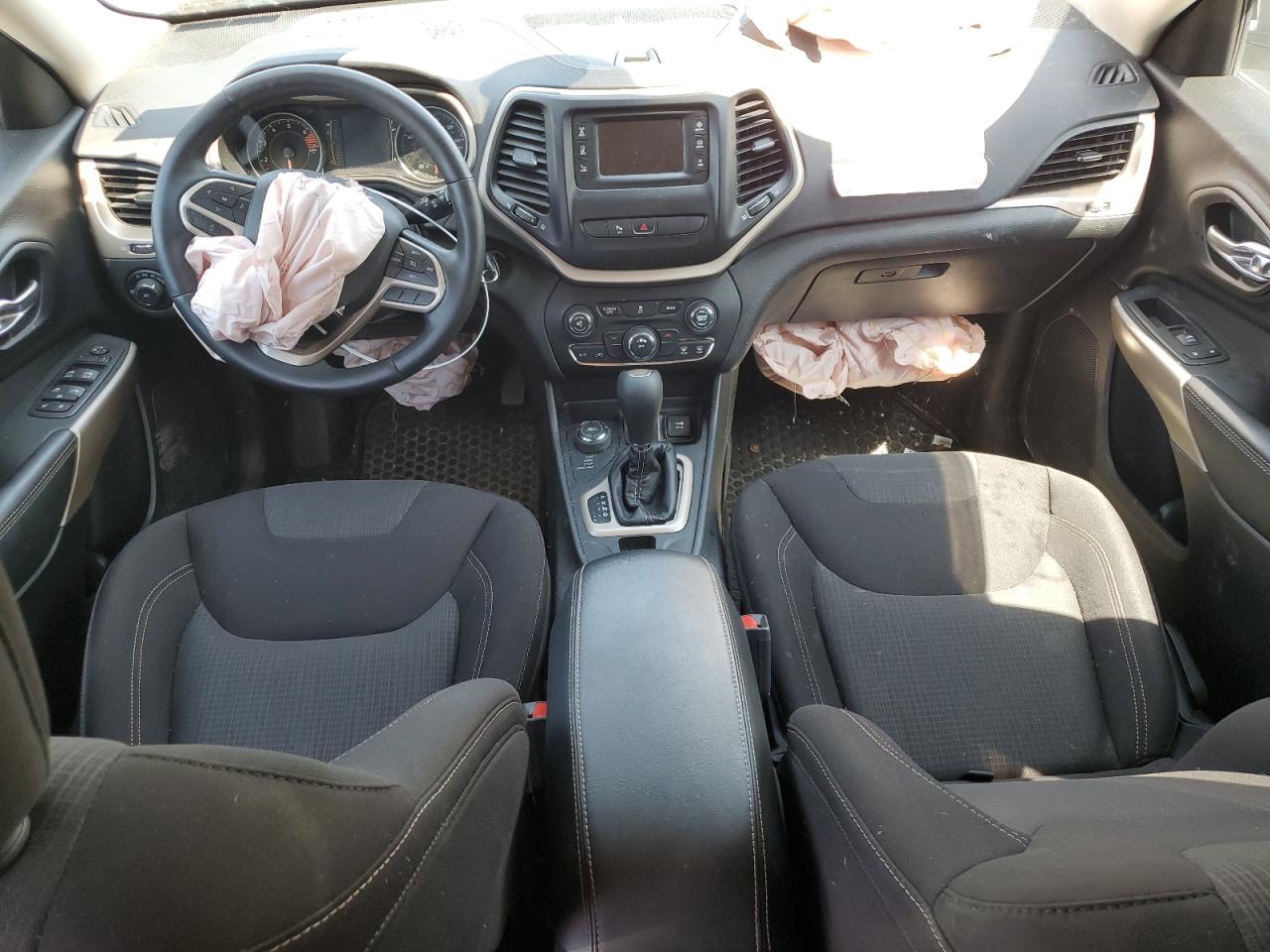 1C4PJMCBXHW625238 2017 Jeep Cherokee Latitude