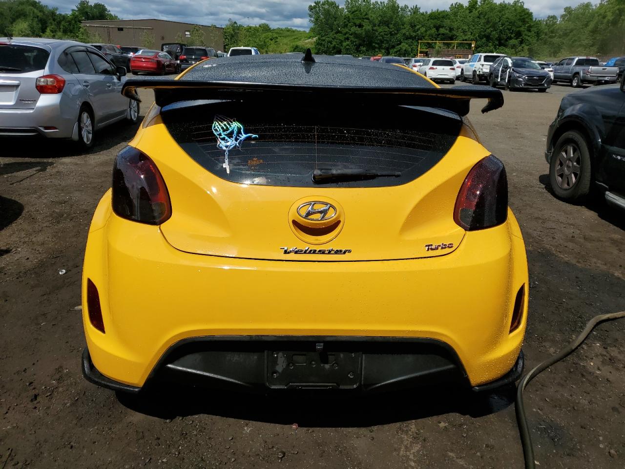 KMHTC6AD7CU043994 2012 Hyundai Veloster