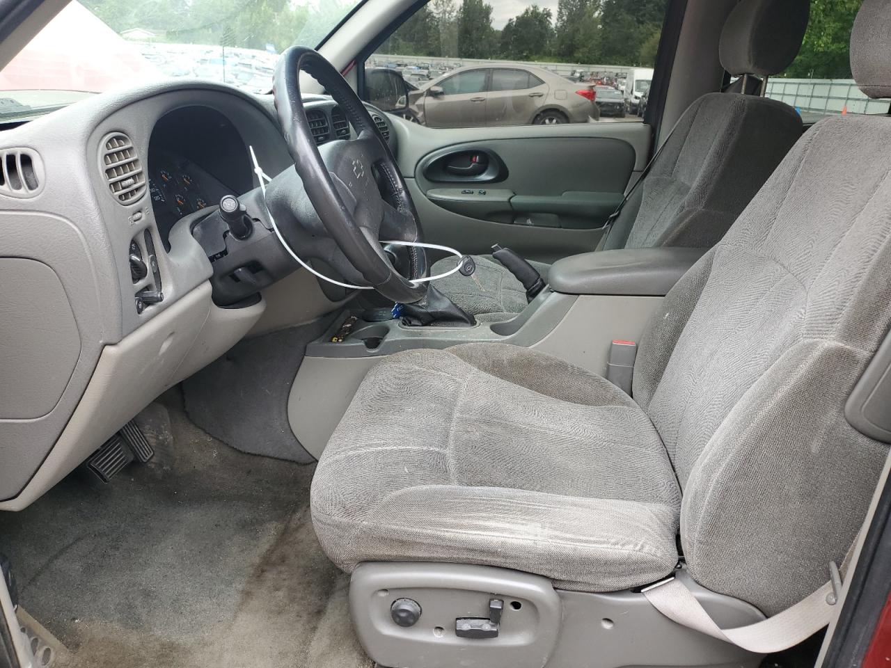 1GNDS13S722124389 2002 Chevrolet Trailblazer