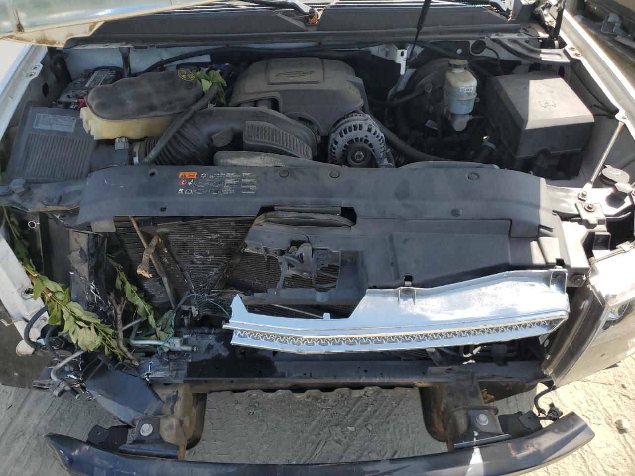 1GNSCBE02DR158708 2013 Chevrolet Tahoe C1500 Lt