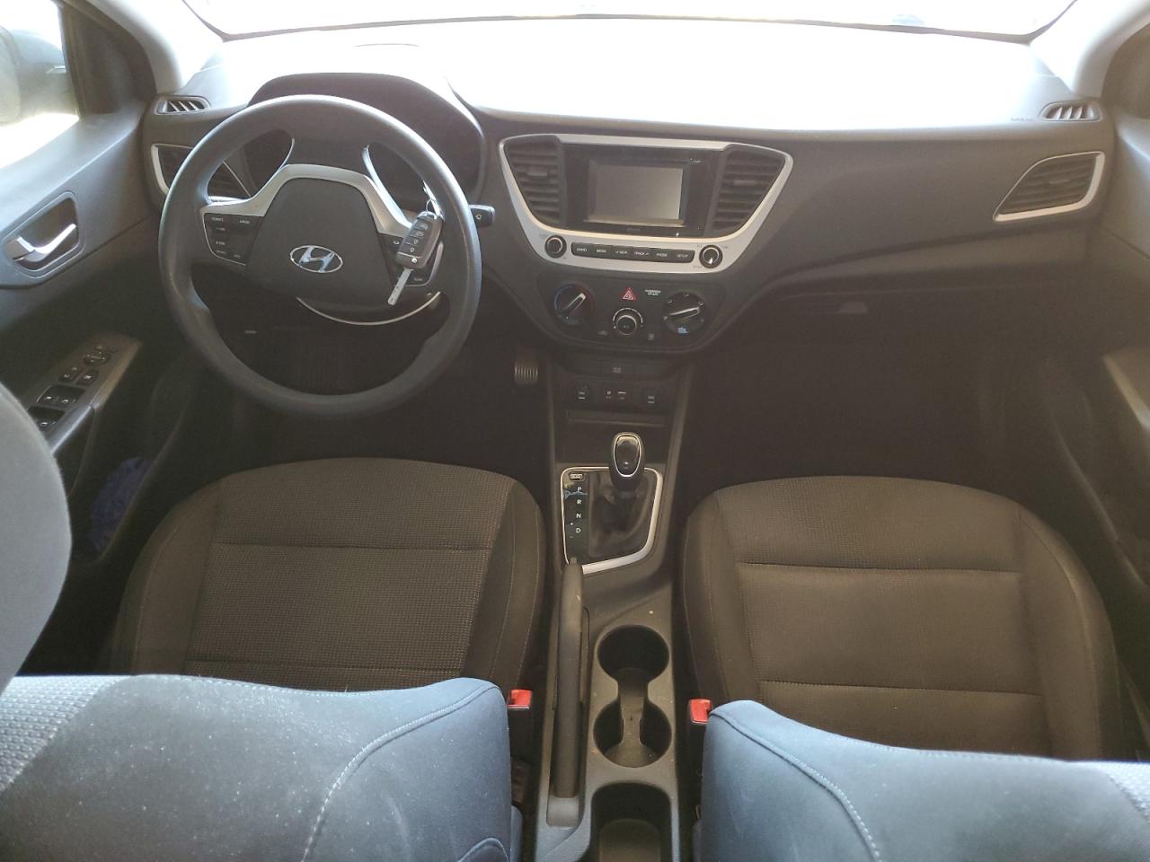 3KPC24A32KE060315 2019 Hyundai Accent Se