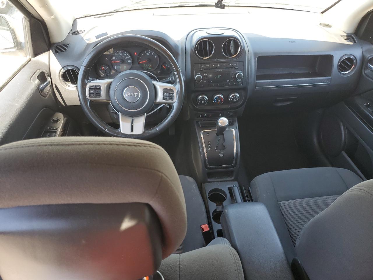 1J4NF1FB3BD202257 2011 Jeep Compass Sport