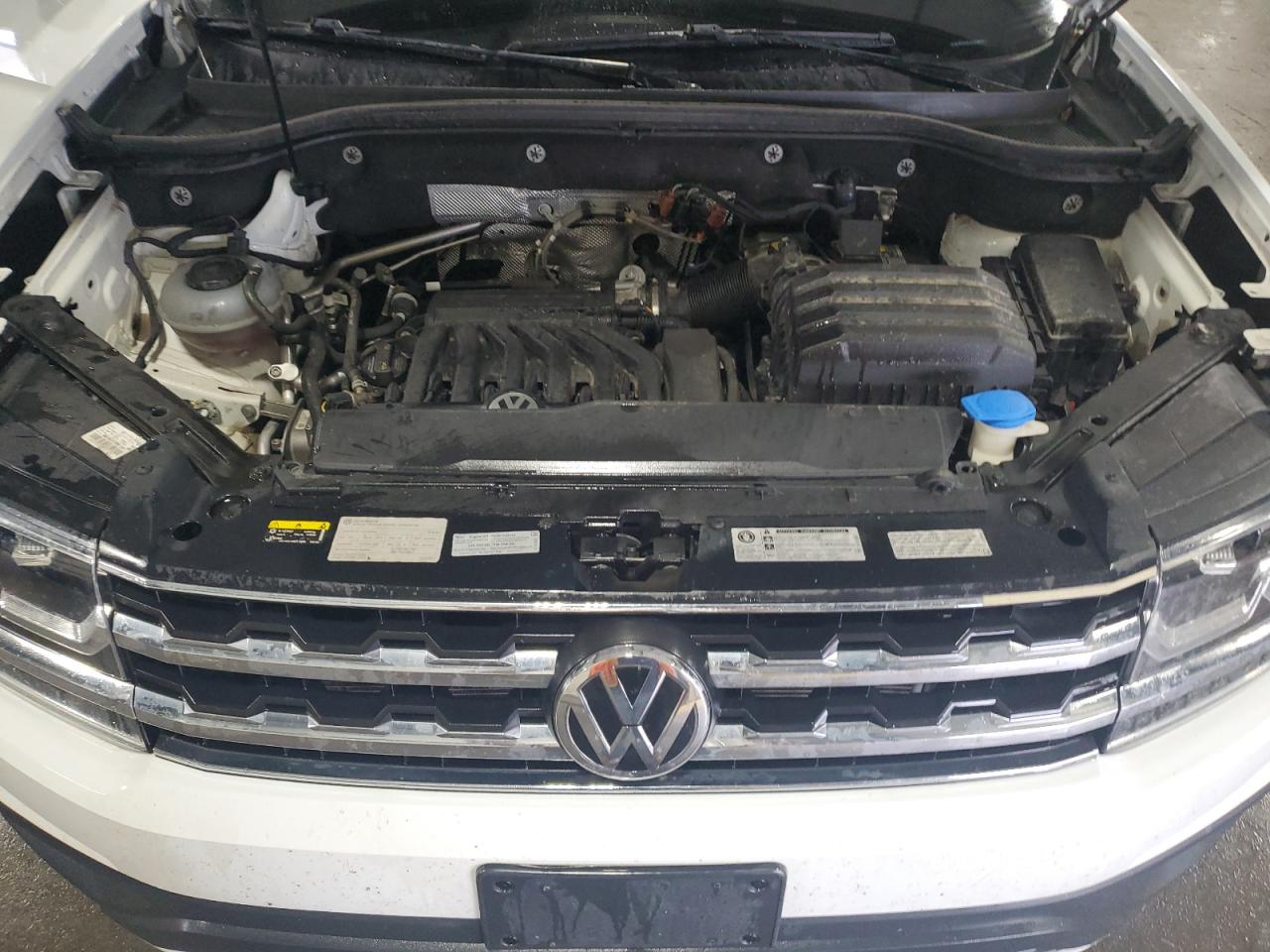 1V2LR2CA5JC524973 2018 Volkswagen Atlas Se