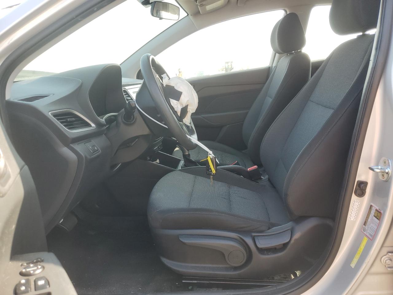 3KPC24A64ME147243 2021 Hyundai Accent Se