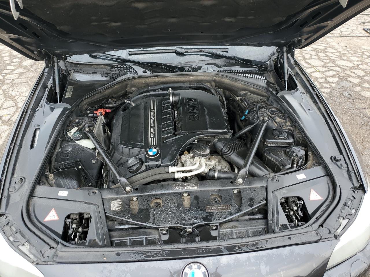 WBAFU7C50BC878525 2011 BMW 535 Xi