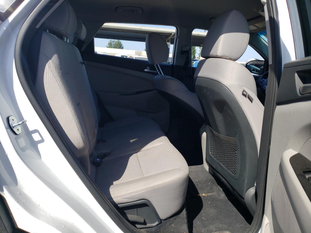 KM8J2CA40KU967720 2019 Hyundai Tucson Se