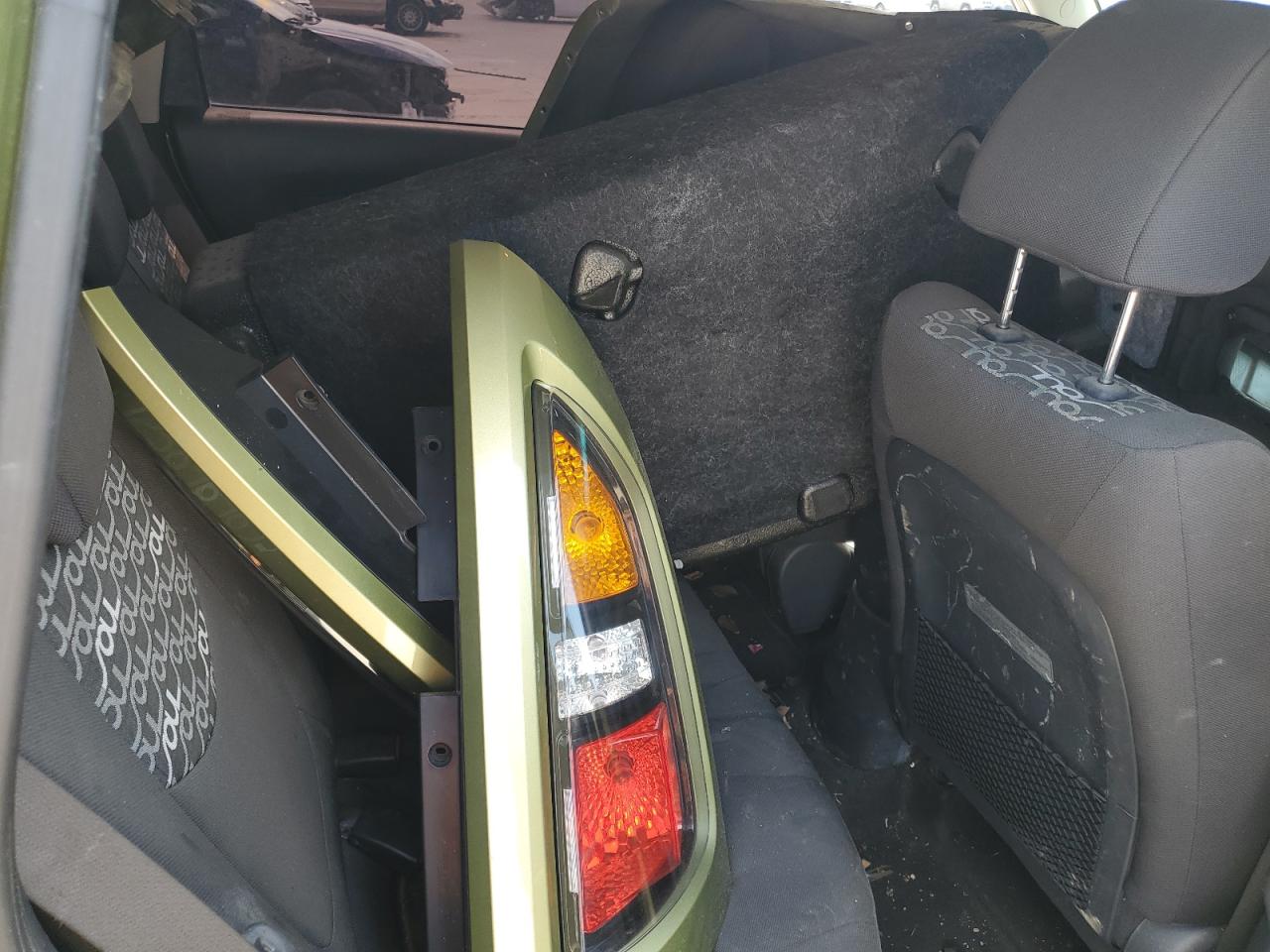 KNDJT2A24A7113496 2010 Kia Soul +