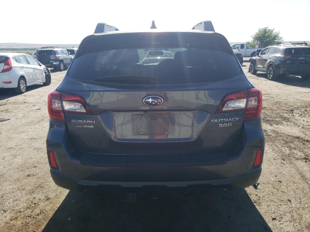 4S4BSENC3G3269939 2016 Subaru Outback 3.6R Limited