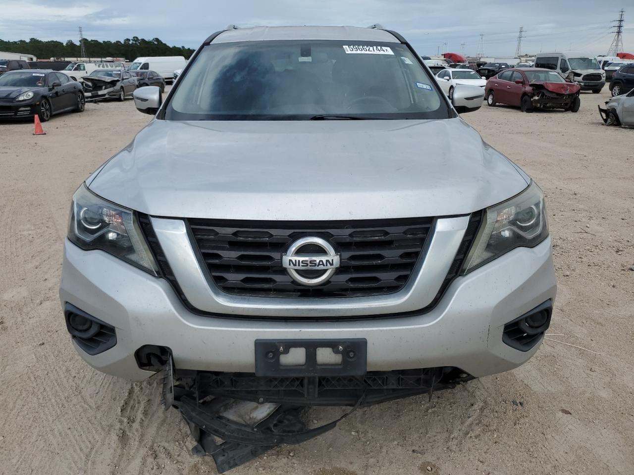 2018 Nissan Pathfinder S vin: 5N1DR2MN1JC621204