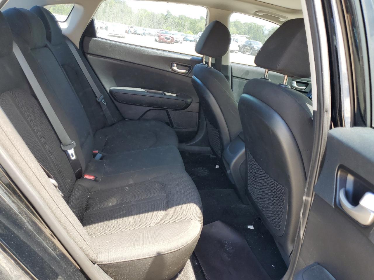 5XXGT4L32KG321512 2019 Kia Optima Lx