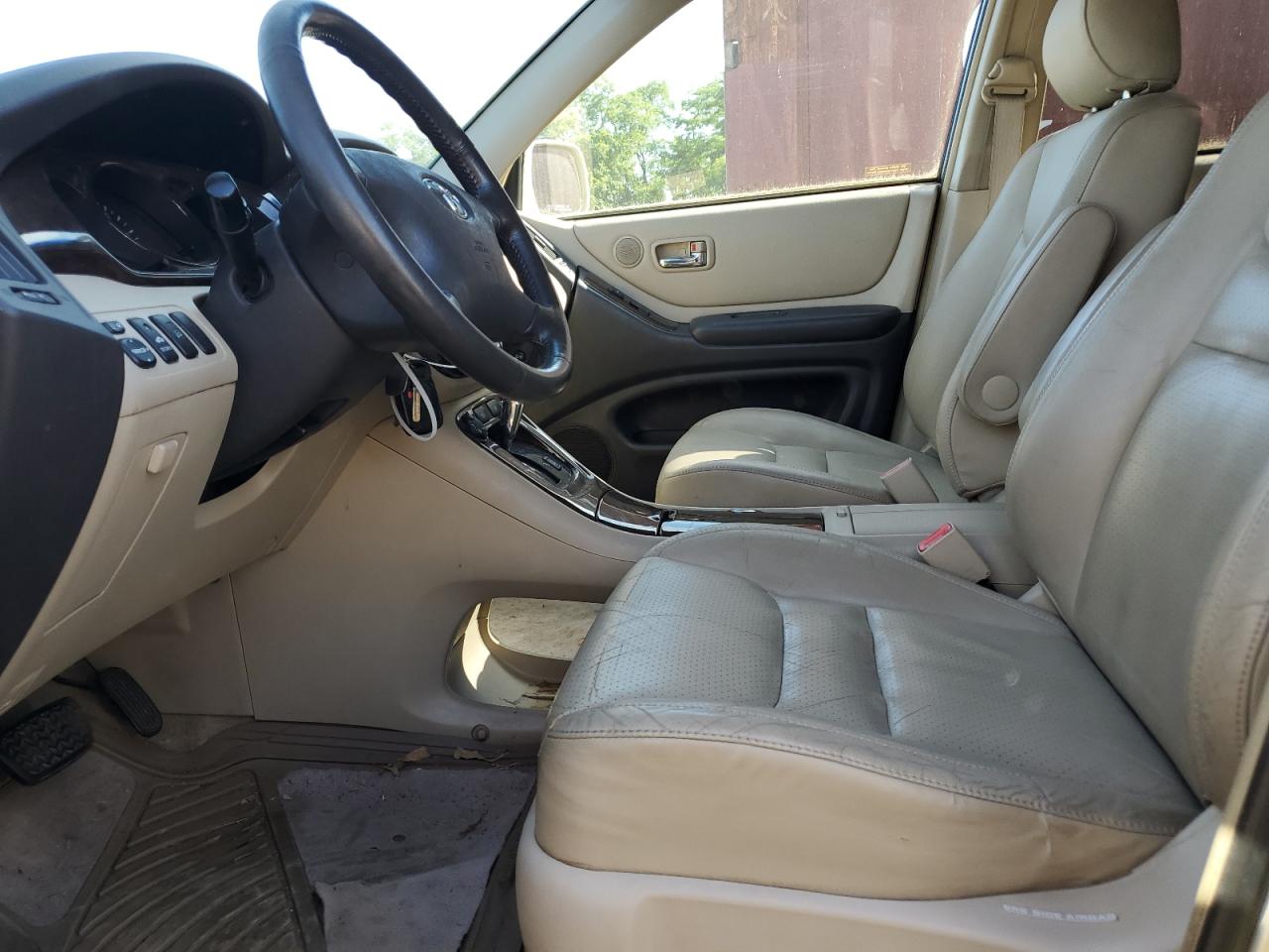 JTEHF21A030148735 2003 Toyota Highlander Limited