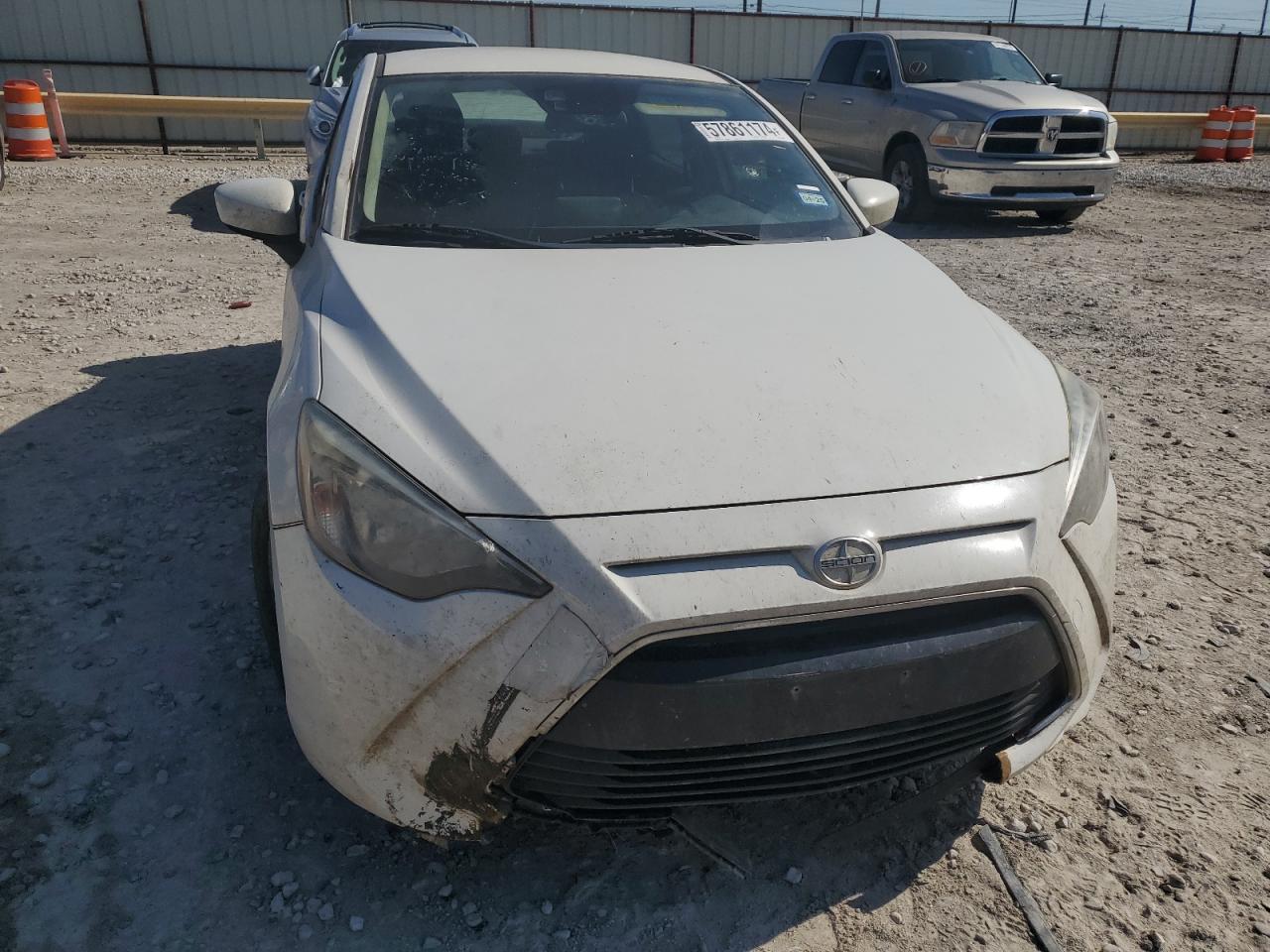 3MYDLBZV5GY100244 2016 Toyota Scion Ia