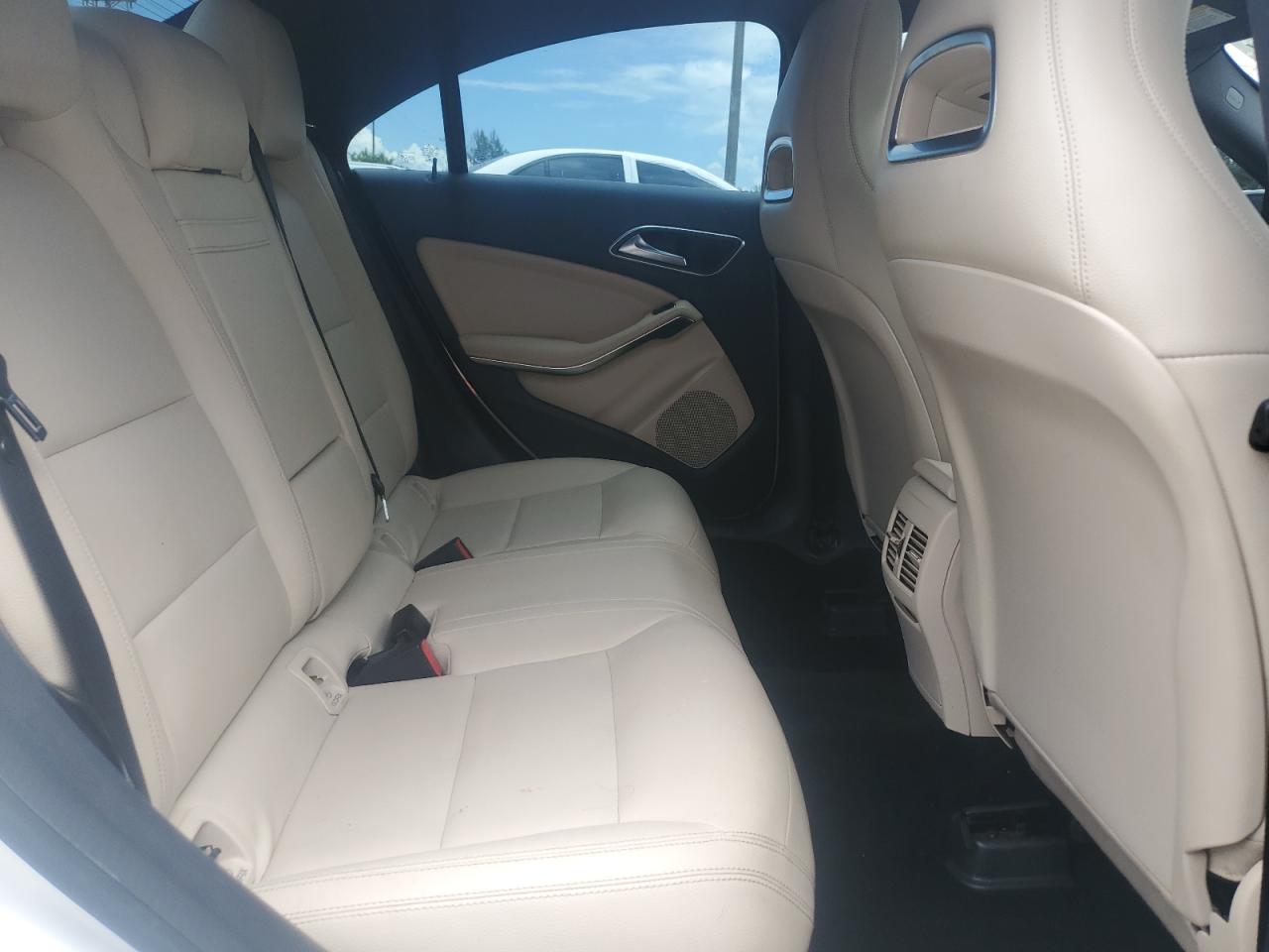 WDDSJ4EBXFN177681 2015 Mercedes-Benz Cla 250