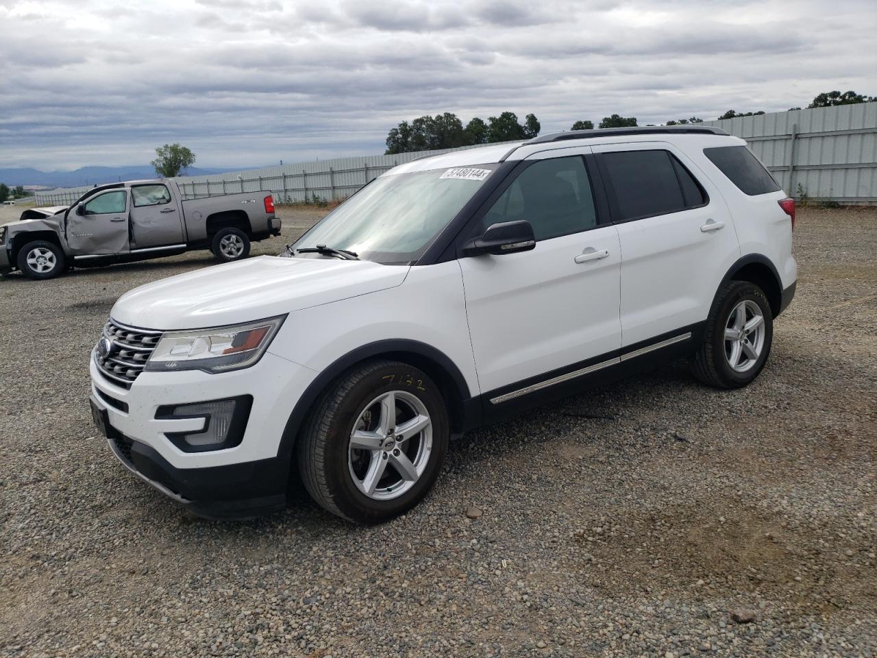 2017 Ford Explorer Xlt vin: 1FM5K8D89HGD05249