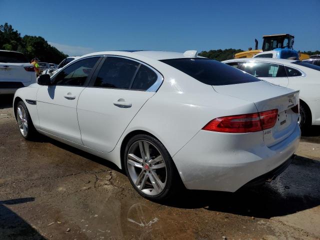 VIN SAJAJ4BV5HA957328 2017 Jaguar XE, Premium no.2