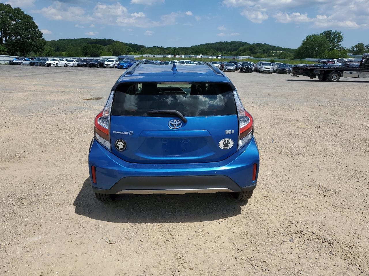 JTDKDTB37J1605327 2018 Toyota Prius C