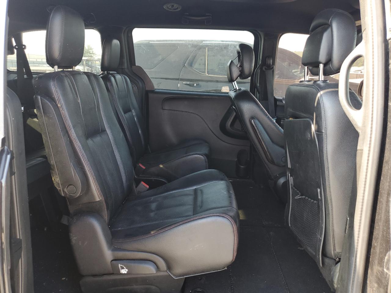 2013 Dodge Grand Caravan R/T vin: 2C4RDGEG2DR752580