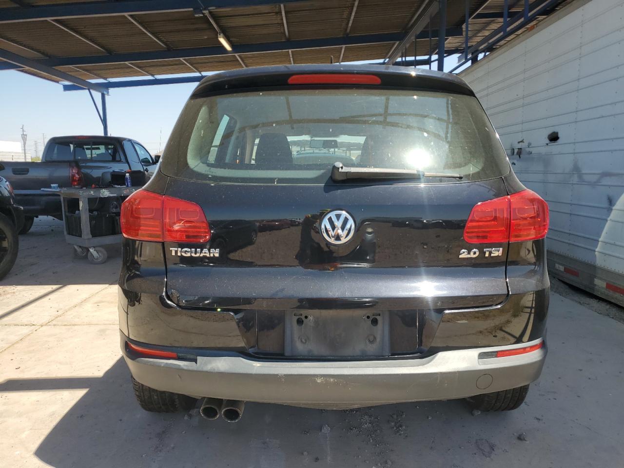 2013 Volkswagen Tiguan S vin: WVGAV3AX5DW625673