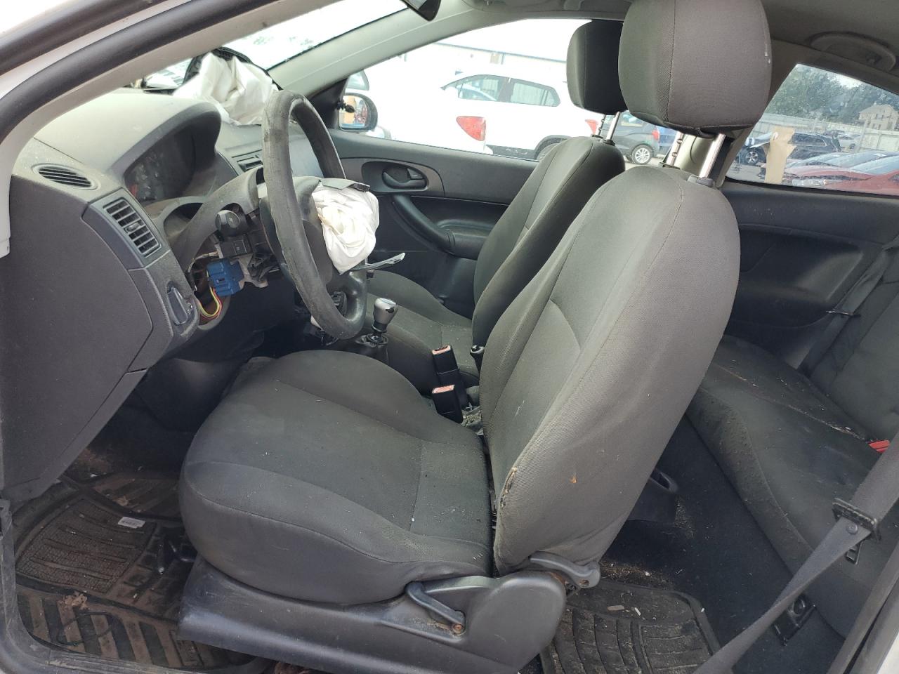 1FAFP31N16W227453 2006 Ford Focus Zx3