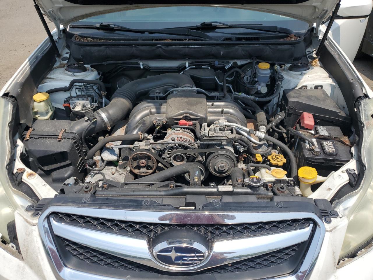 4S3BMDG62B2237773 2011 Subaru Legacy 3.6R Premium