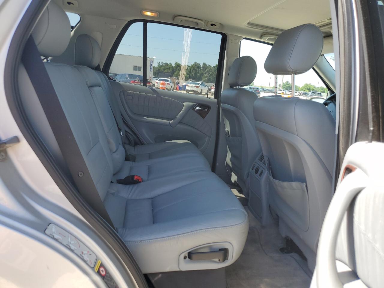 4JGAB54E32A304529 2002 Mercedes-Benz Ml 320