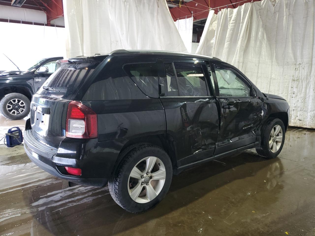 1C4NJDBB0GD521893 2016 Jeep Compass Sport