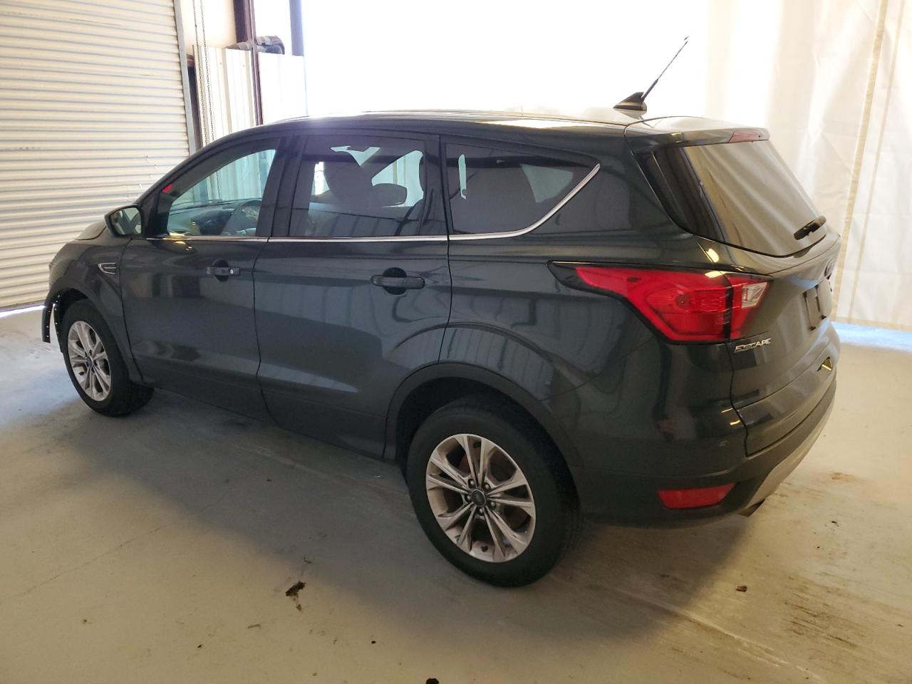 Lot #2988794678 2019 FORD ESCAPE SE