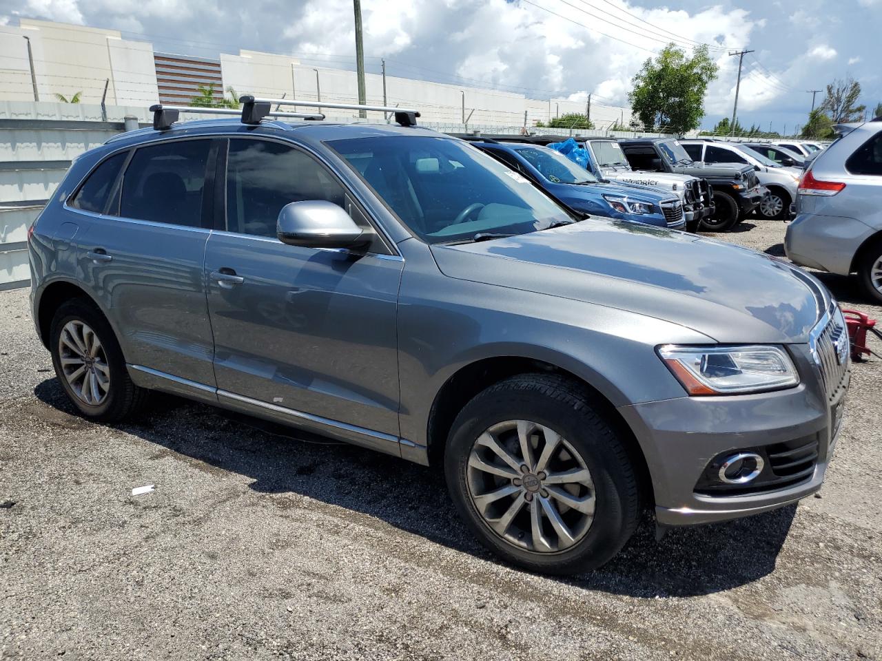 WA1CFAFP7EA123280 2014 Audi Q5 Premium