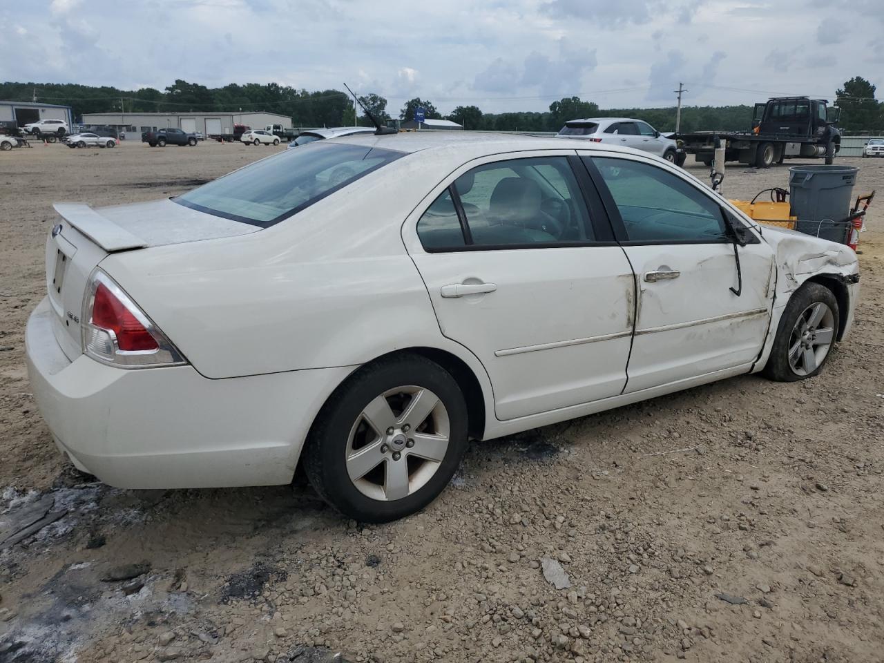 3FAHP07108R209740 2008 Ford Fusion Se