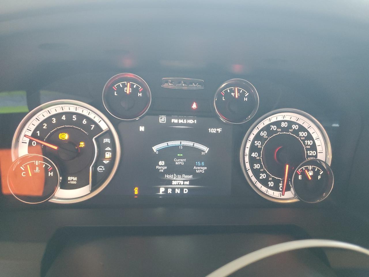 1C6RR7GT5KS732337 2019 Ram 1500 Classic Slt