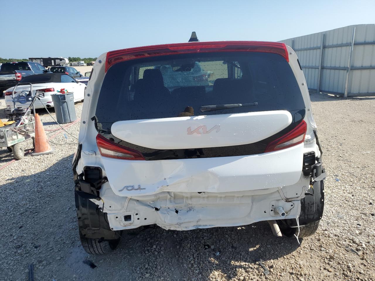 KNDJ23AUXN7173623 2022 Kia Soul Lx