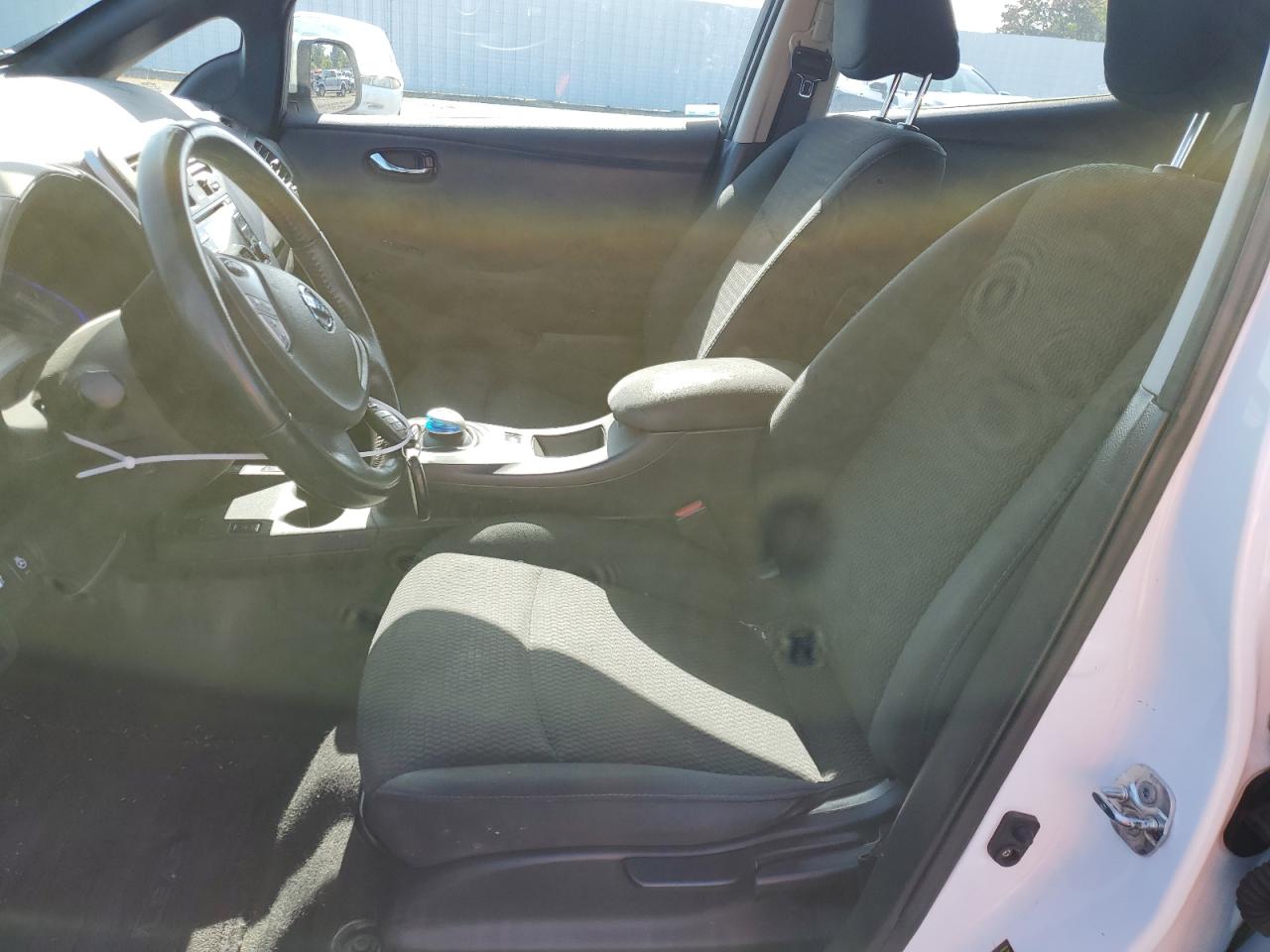 1N4AZ0CP8DC415824 2013 Nissan Leaf S