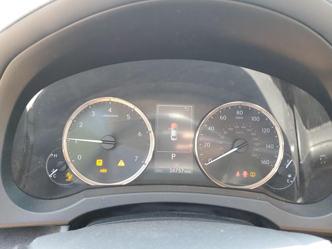 JTHC81D22J5031521 2018 Lexus Is 300